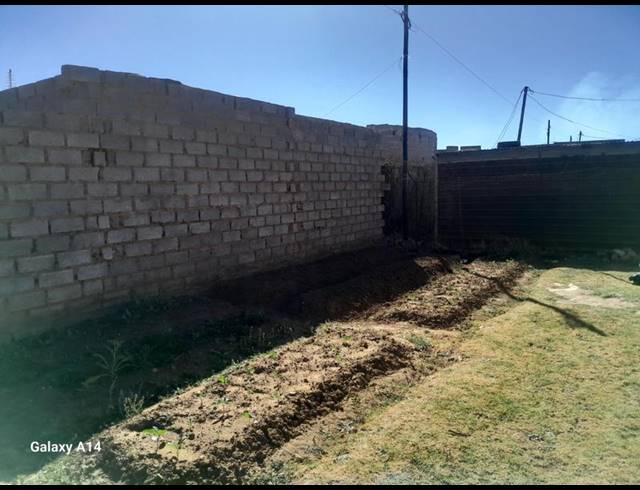 2 BEDROOM HOUSE FOR SALE IN LAWLEY